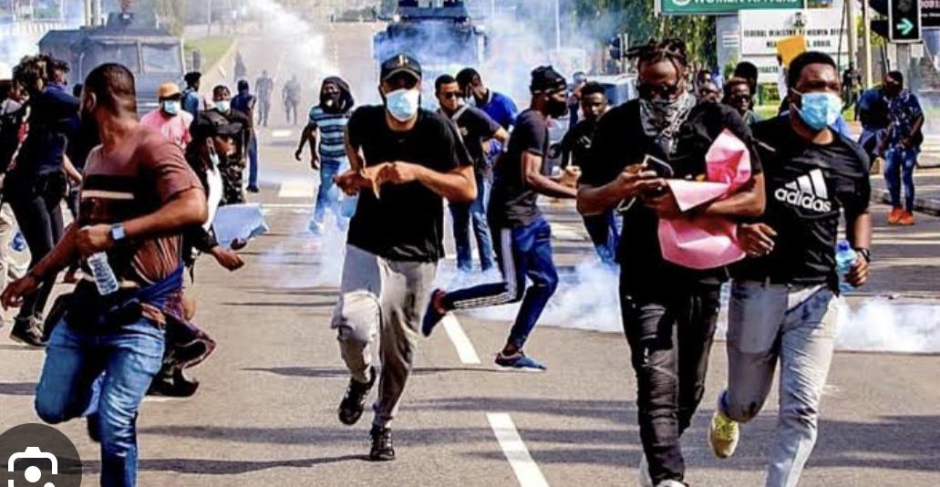 Police shoot at protesters at MKO Abiola Stadium (Watch Video)