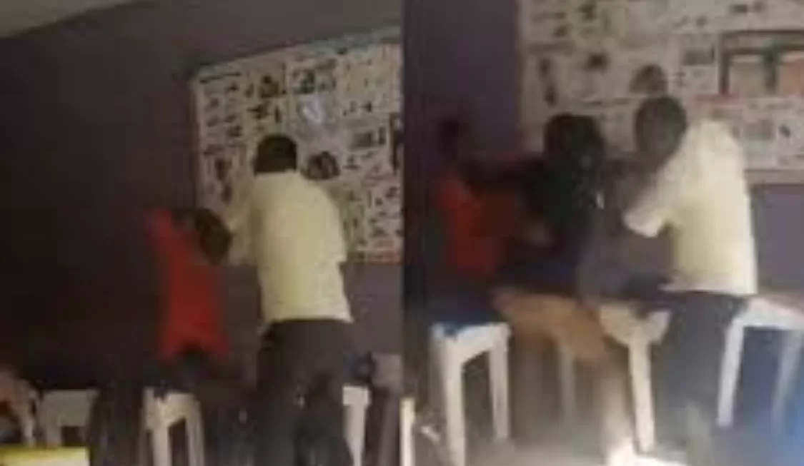 Drama as parent beats up teacher in Lagos (Watch video)