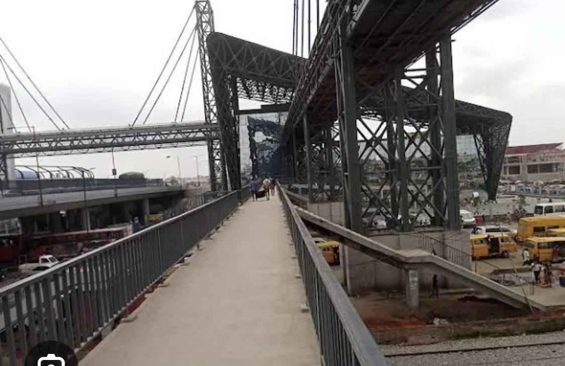 Lagos Government Shuts Down Oshodi Pedestrian Bridge, Gives Reason